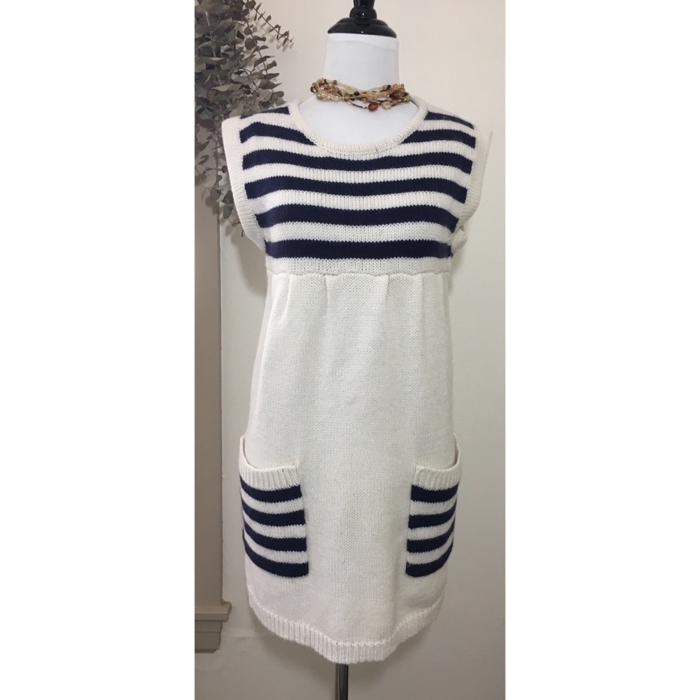 Lux Sleeveless Sweater Tunic Sm stripes